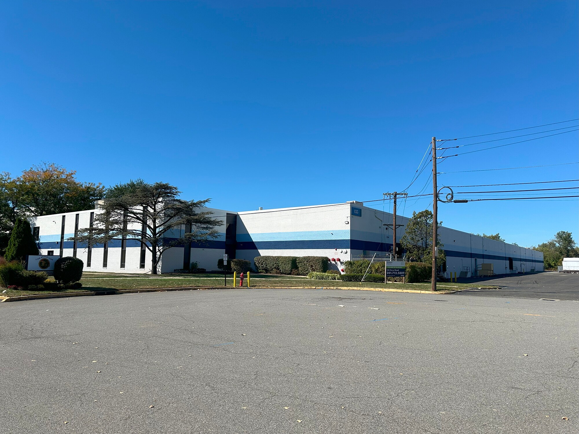 135 Kero Rd, Carlstadt, NJ for lease Building Photo- Image 1 of 11