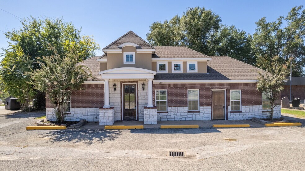 3815 Troup Hwy, Tyler, TX à vendre - Photo du bâtiment - Image 1 de 14