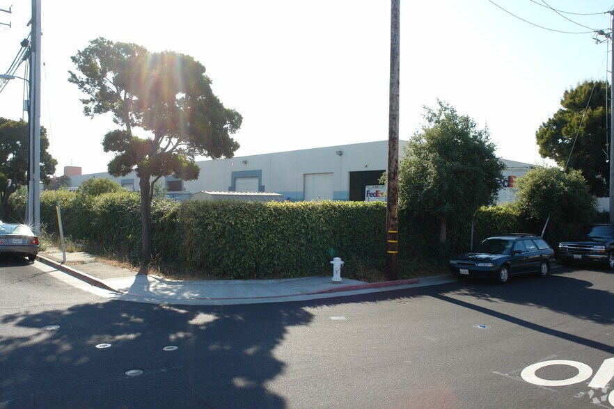 1600 63rd St, Emeryville, CA à louer - Photo du bâtiment - Image 2 de 3