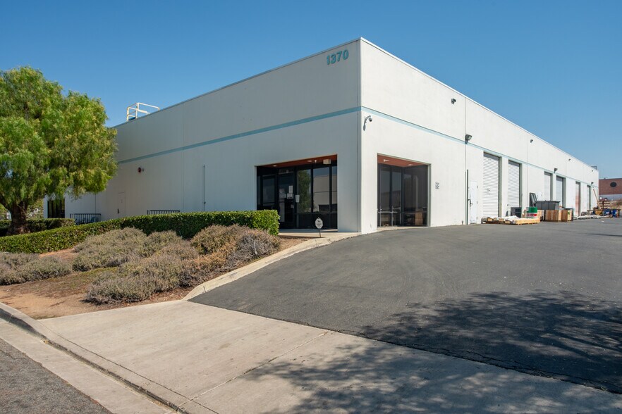 1370 Armorlite Dr, San Marcos, CA à vendre - Photo du bâtiment - Image 1 de 7