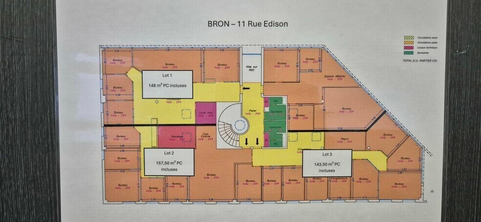 11 Rue Edison, Bron à louer - Plan d’étage - Image 3 de 4