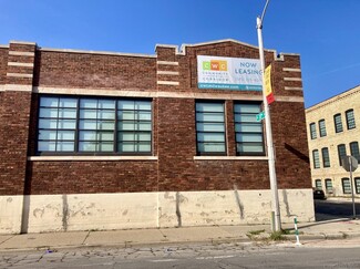 Plus de détails pour 3212 W Center St, Milwaukee, WI - Cotravail à louer