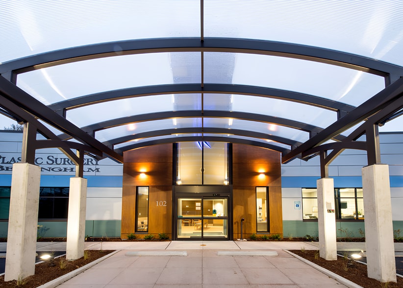 2500 Squalicum Pky, Bellingham, WA à vendre - Photo du bâtiment - Image 2 de 14