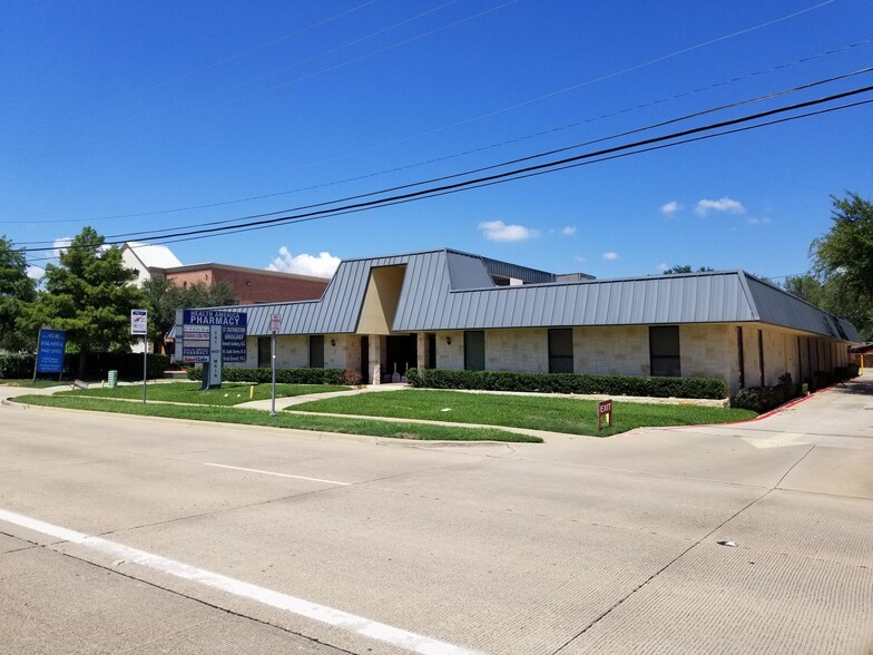 541 W Main St, Lewisville, TX for sale - Building Photo - Image 3 of 10