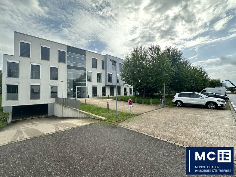 Bureau dans Schiltigheim à louer - Photo du bâtiment - Image 1 de 10