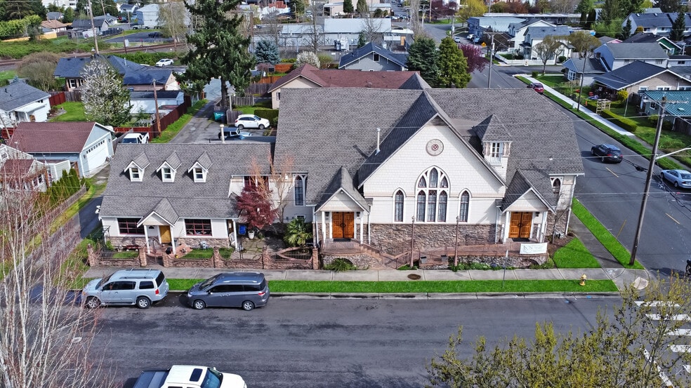 1313 Washington St, Sumner, WA à vendre - Photo du bâtiment - Image 2 de 42
