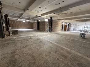 225 Broadway, New York, NY for lease Interior Photo- Image 1 of 1