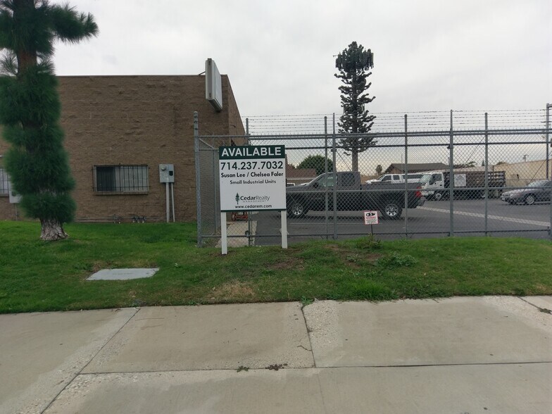 7121 Thomas St, Buena Park, CA à louer - Photo du bâtiment - Image 2 de 5