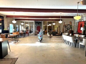 5400 NE 4 Ct, Miami, FL for lease Interior Photo- Image 1 of 4