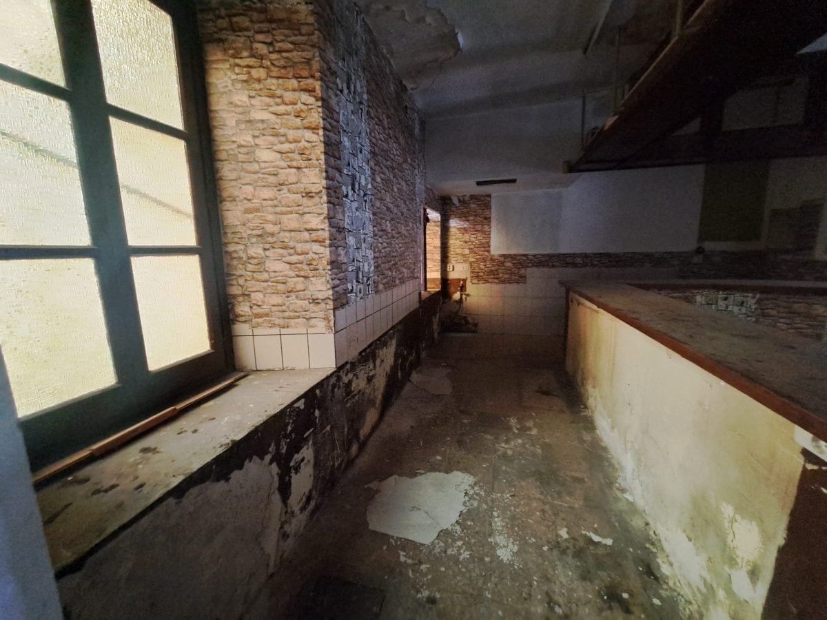 Retail in Ávila, Ávila for lease Interior Photo- Image 1 of 5