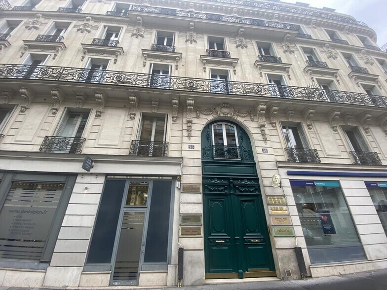 Rue Du Quatre Septembre, Paris à louer - Photo du bâtiment - Image 1 de 8