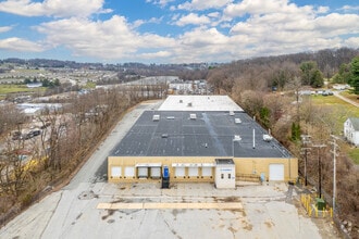 400 E Locust St, Dallastown, PA - AERIAL  map view