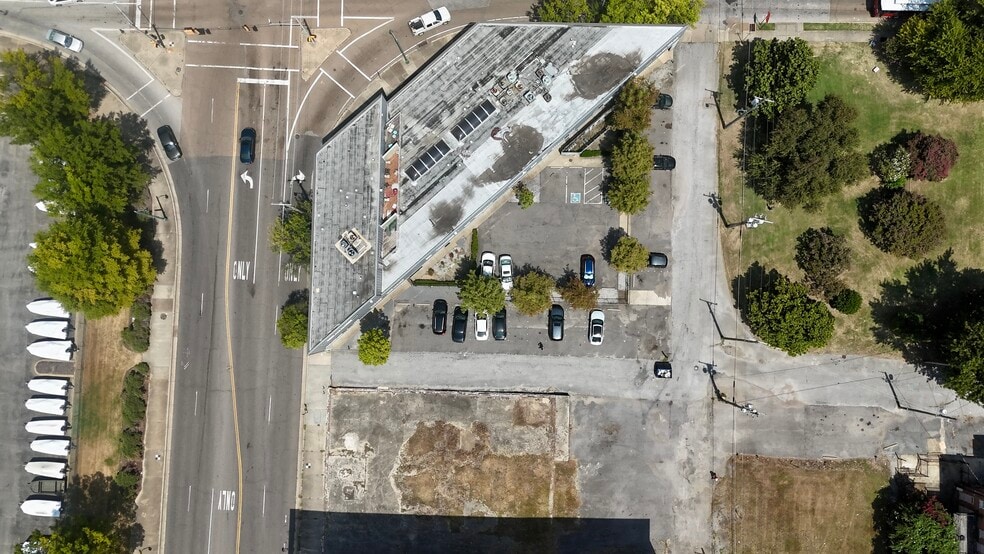 440 N Front St, Memphis, TN à louer - Photo du bâtiment - Image 3 de 17