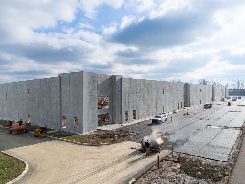 3741 Grove City Rd, Grove City, OH à vendre - Photo du bâtiment - Image 3 de 3