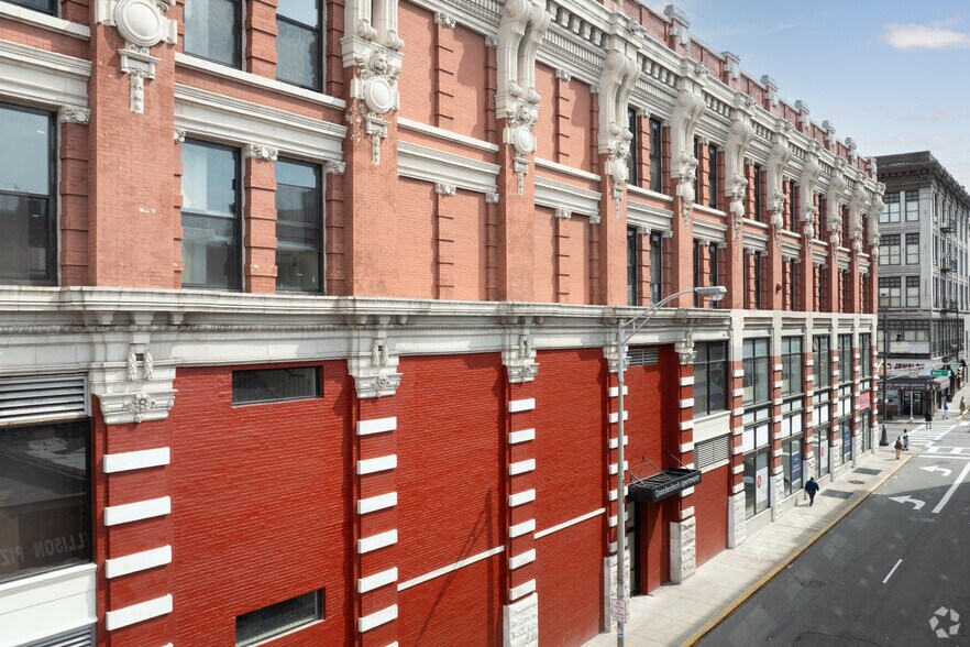 186 Main St, Paterson, NJ à louer - Photo du bâtiment - Image 3 de 5