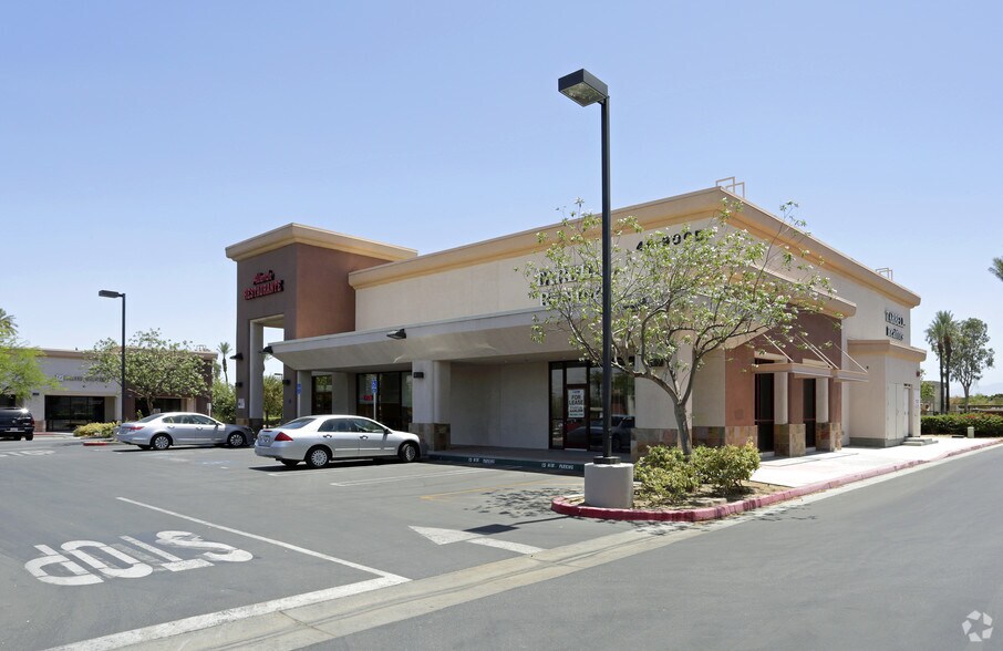 46900 Monroe St, Indio, CA for lease - Primary Photo - Image 1 of 3