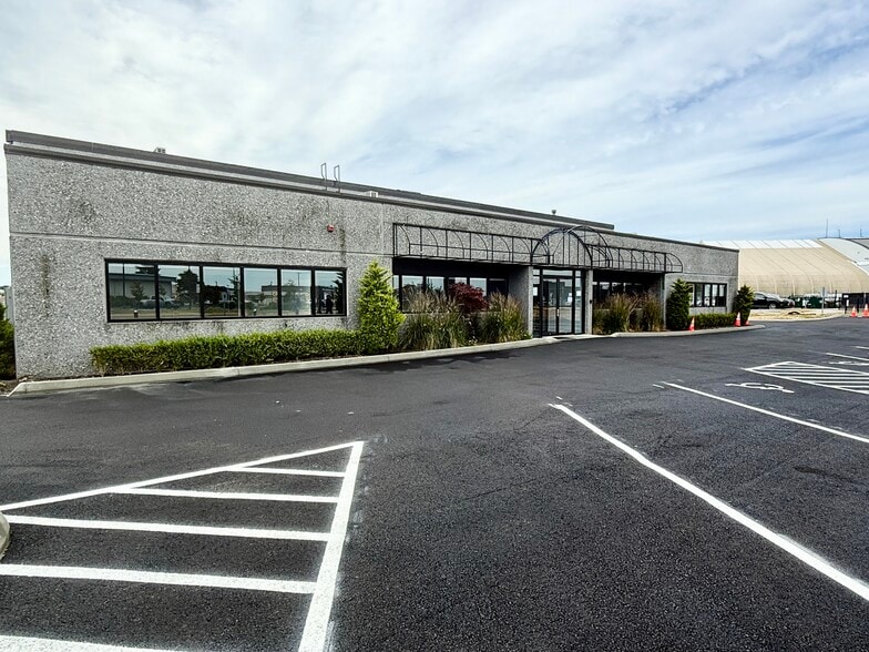 3102 100th St SW, Everett, WA for lease - Building Photo - Image 2 of 42