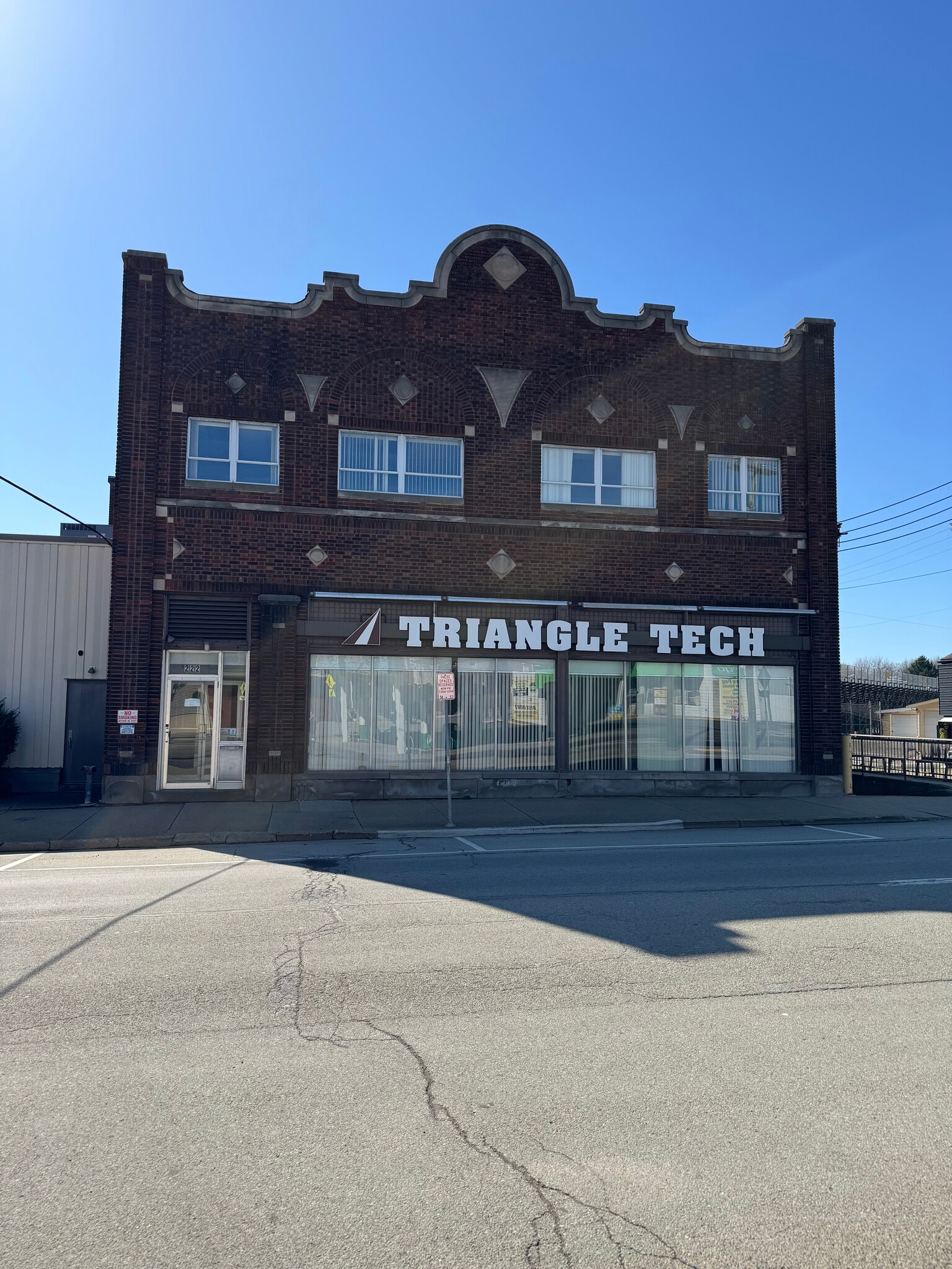 222 E Pittsburgh St, Greensburg, PA for sale Primary Photo- Image 1 of 21