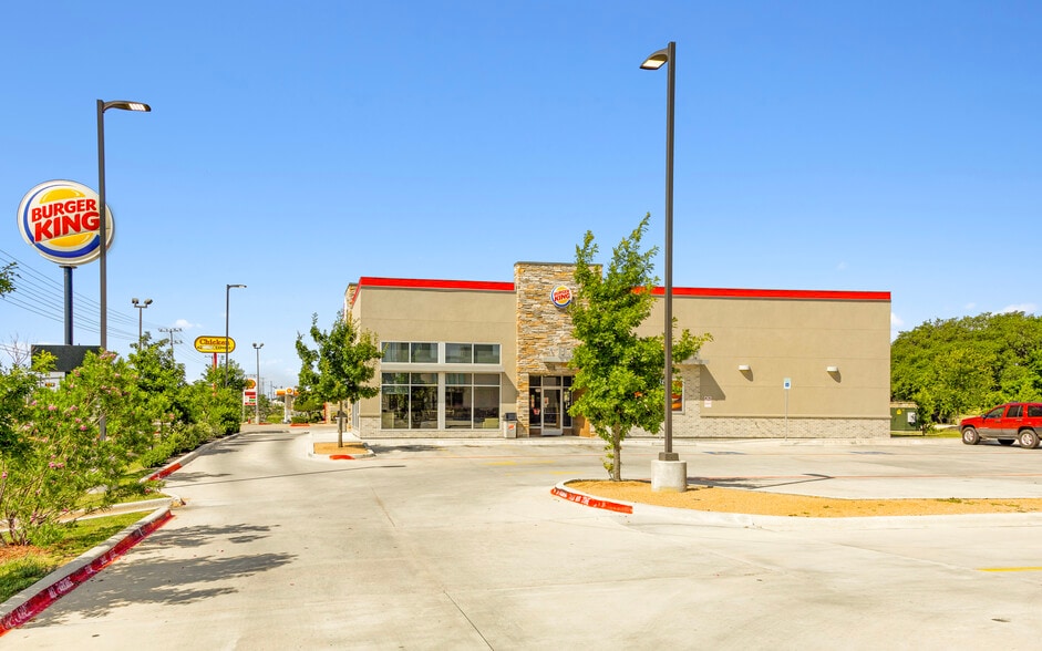 1450 S Water St, Burnet, TX for sale - Building Photo - Image 3 of 12