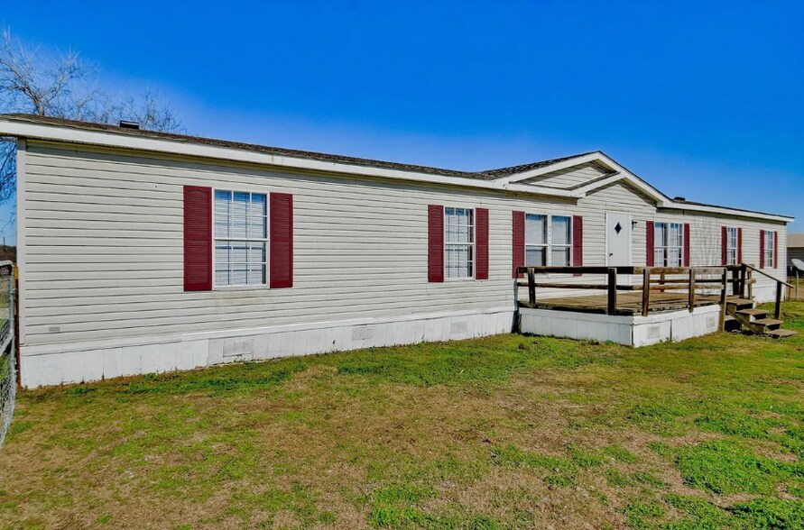 4040 Dillard Ct, Joshua, TX for sale - Building Photo - Image 2 of 11