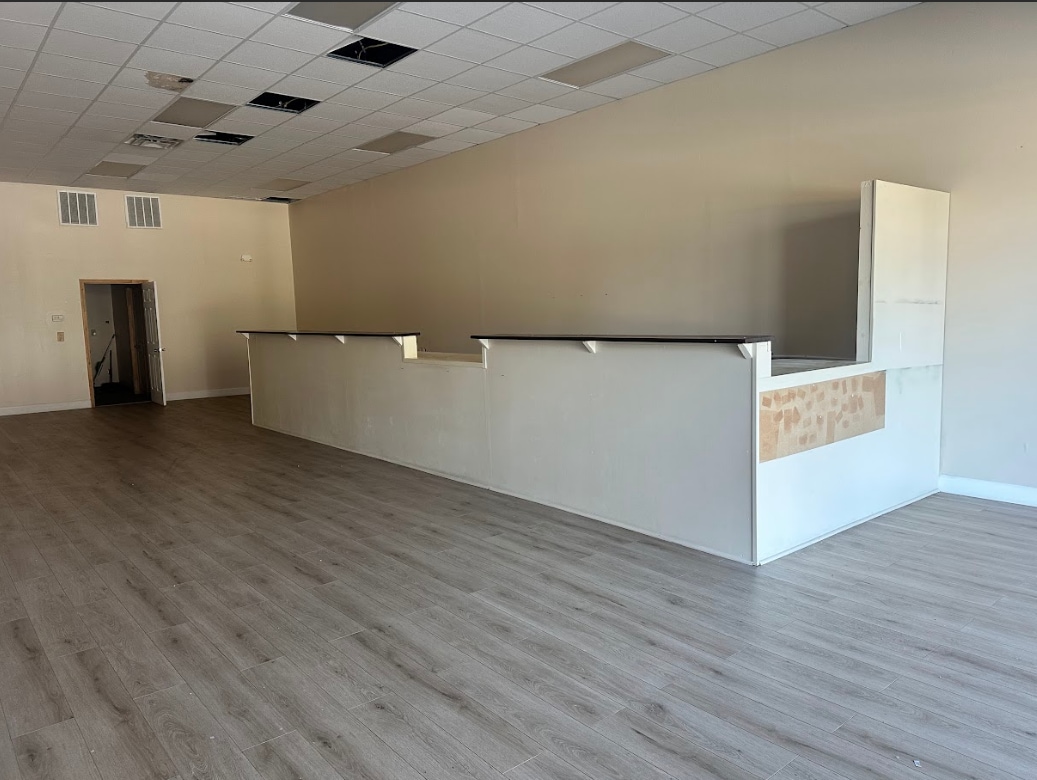 8342 Veterans Pky, Columbus, GA for lease Interior Photo- Image 1 of 4