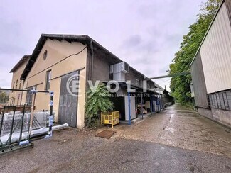 Plus de détails pour Bureau, Local d'activités à louer