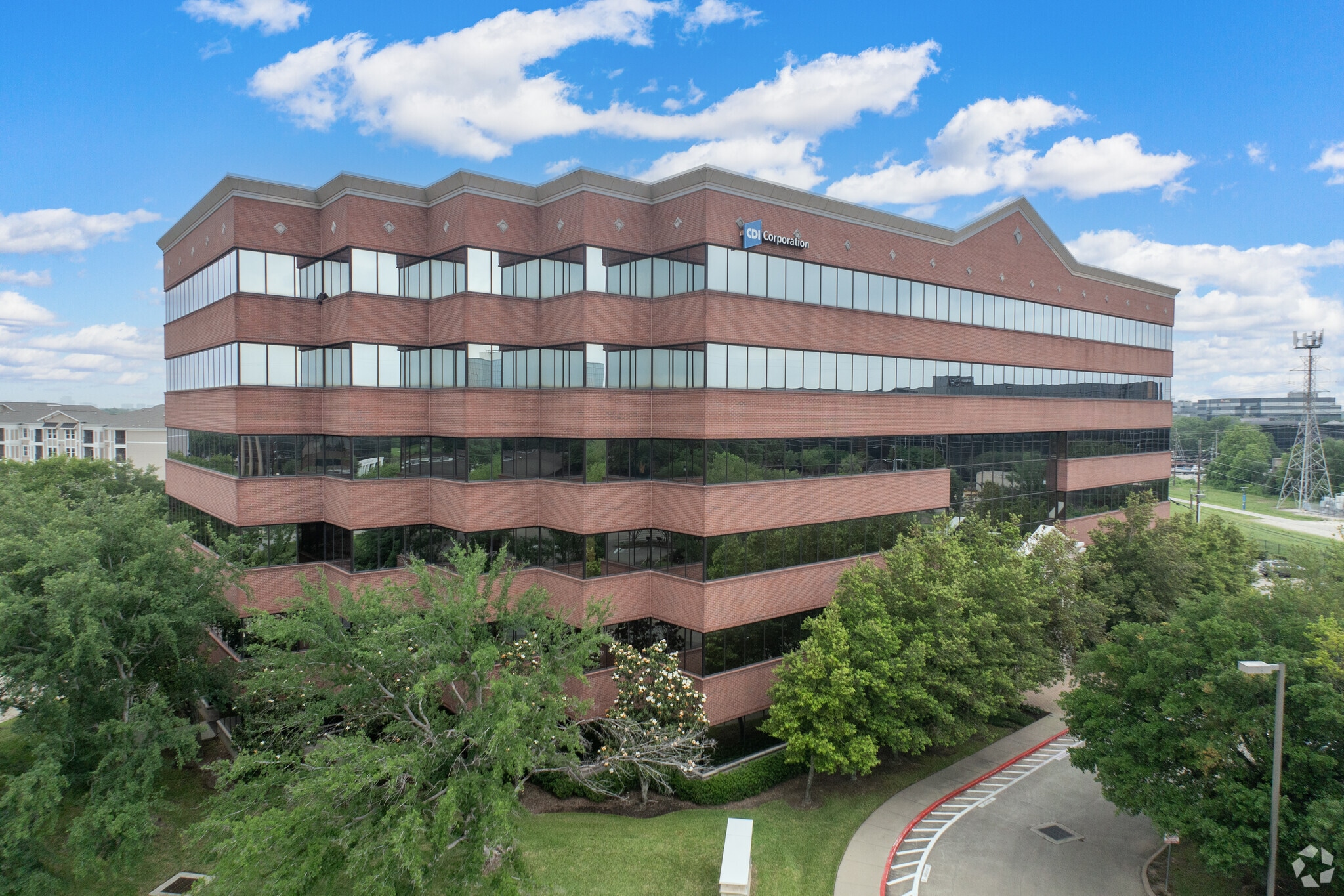 11200 Richmond Ave, Houston, TX for lease Building Photo- Image 1 of 7