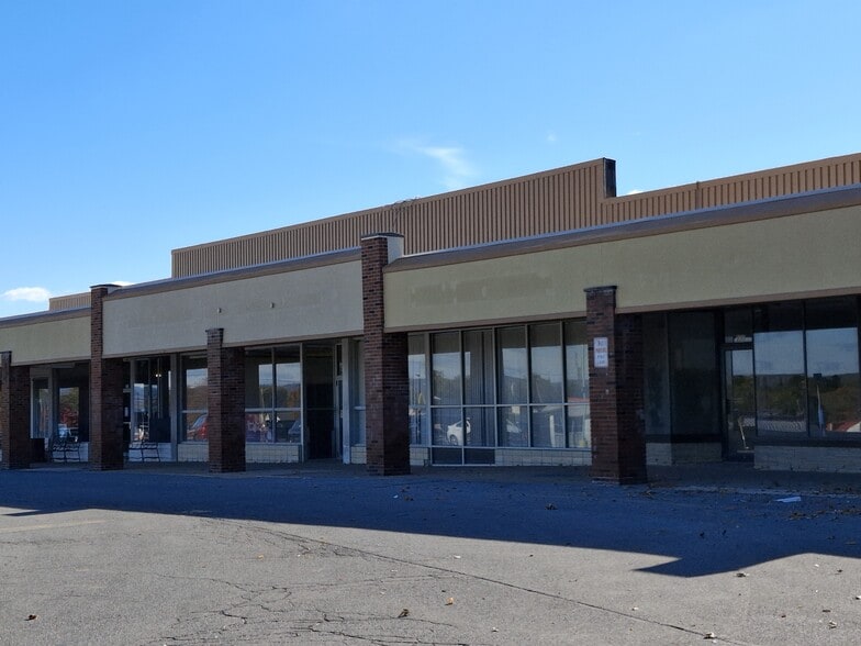 1910 Minno Dr, Johnstown, PA for lease - Building Photo - Image 3 of 27