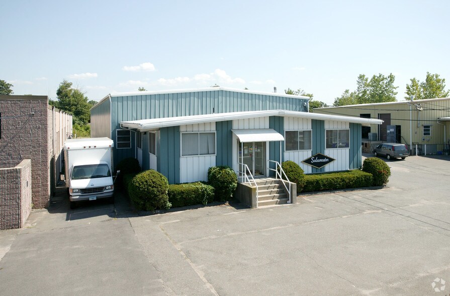 396 Ledyard St, Hartford, CT for sale - Building Photo - Image 3 of 8