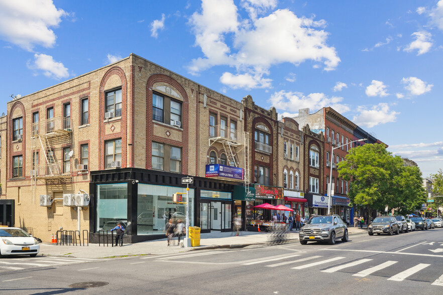 4922 4th Ave, Brooklyn, NY à vendre - Photo du bâtiment - Image 1 de 1