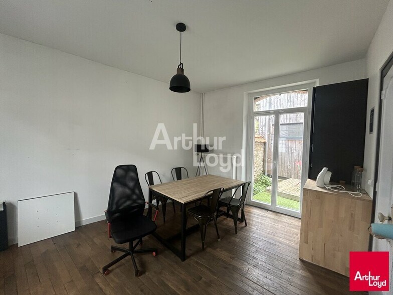 Office in Rennes for lease - Interior Photo - Image 3 of 6