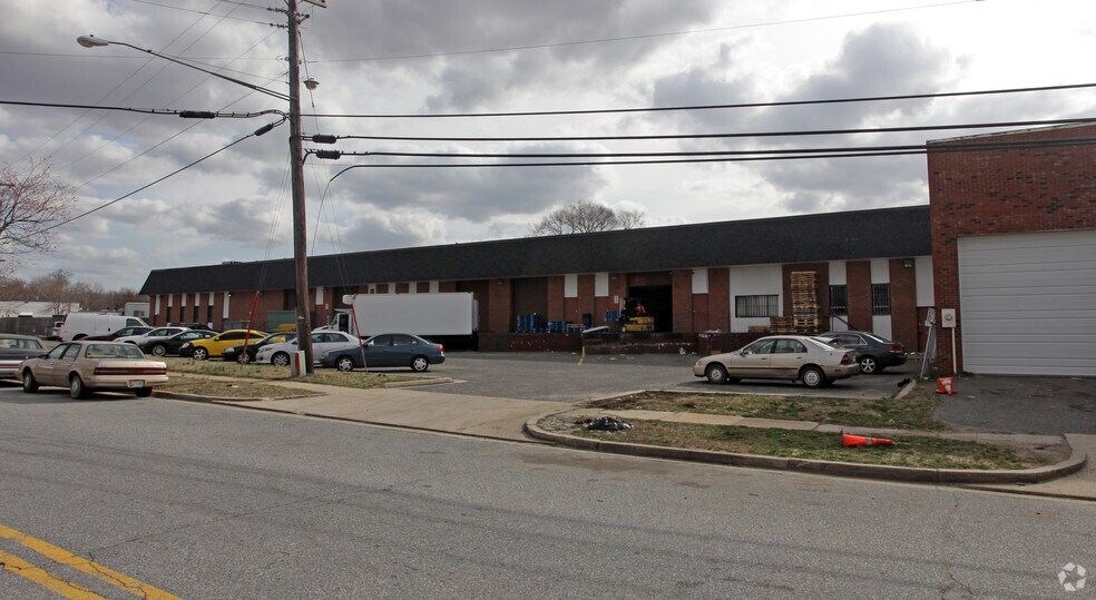 7925-7929 Parston Dr, District Heights, MD à louer - Photo du bâtiment - Image 3 de 32