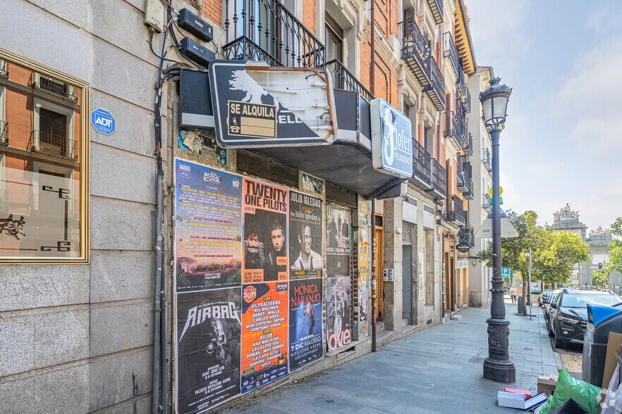 Calle de Toledo, 117, Madrid, Madrid à vendre - Photo du bâtiment - Image 2 de 3