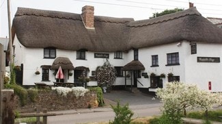 Plus de détails pour Fore St, North Tawton - Commerce de détail à vendre