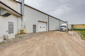 516 John St N, Aylmer, ON for lease Interior Photo- Image 2 of 26