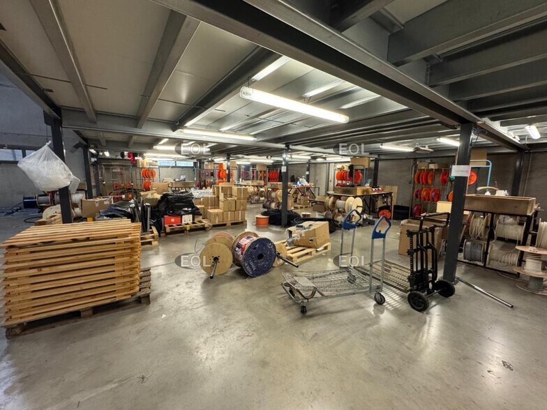 Flex in Bussy-Saint-Georges for lease - Building Photo - Image 3 of 11