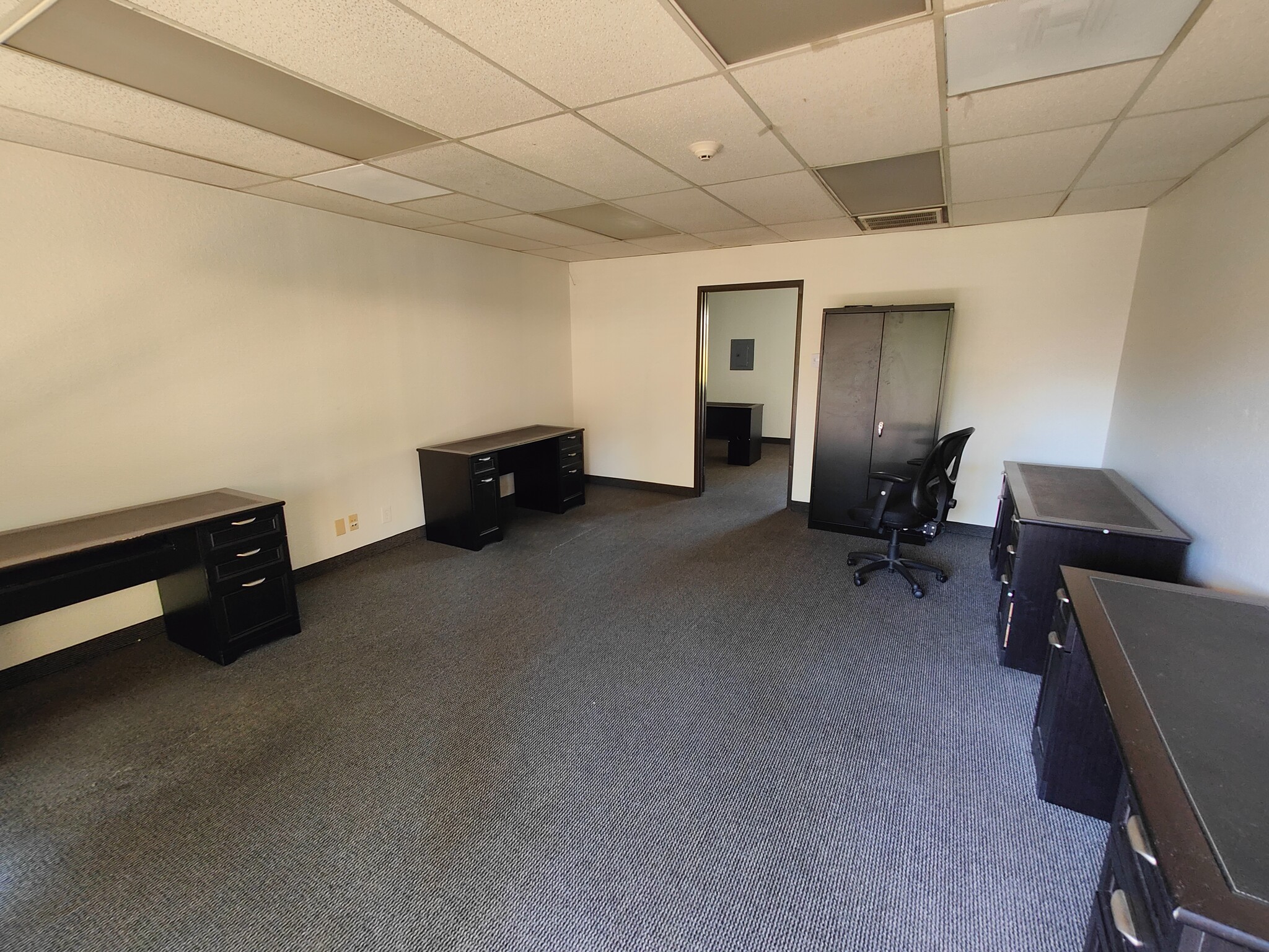 7177 Brockton Ave, Riverside, CA for lease Interior Photo- Image 1 of 5