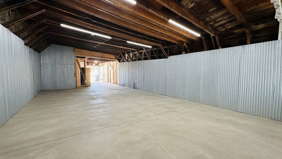150 N 8th St, Brooklyn, NY for lease - Building Photo - Image 2 of 7