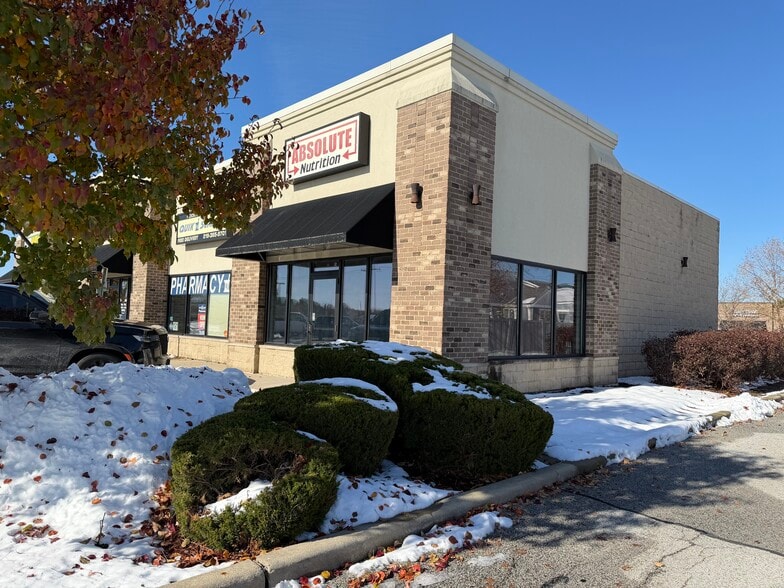 10865 Maple Ln, Saint John, IN à louer - Photo du bâtiment - Image 2 de 5