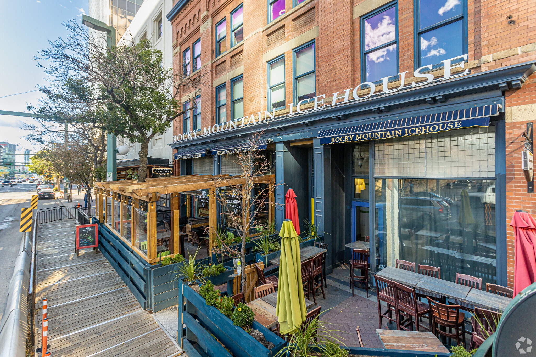 10516-10520 Jasper Ave NW, Edmonton, AB for sale Building Photo- Image 1 of 1