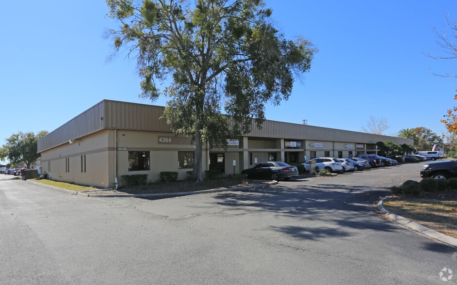 3301 Bartlett Blvd, Orlando, FL for lease - Primary Photo - Image 1 of 4