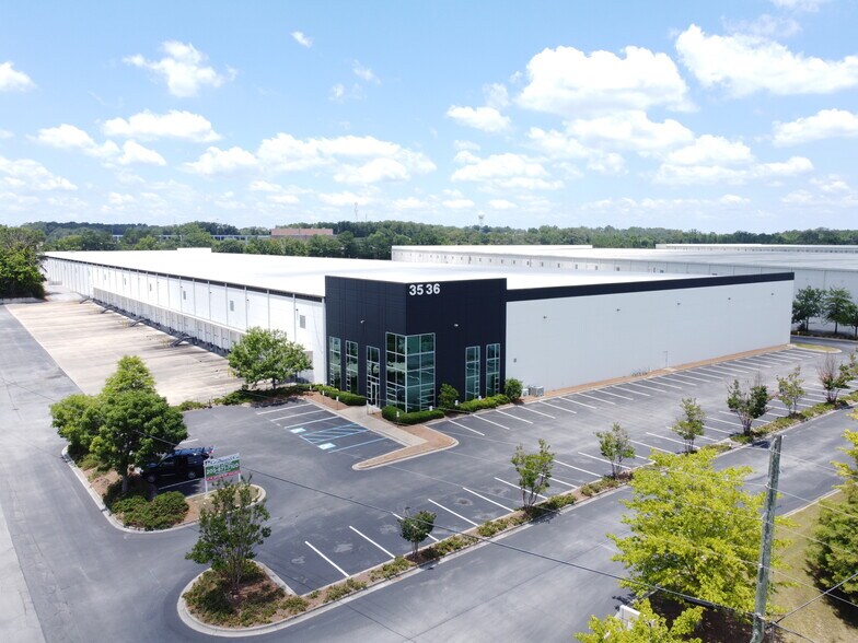 3536 Highway 31, Calera, AL à louer - Photo du bâtiment - Image 2 de 7