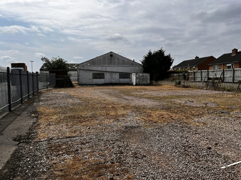Great Clos, Colsterworth for lease - Primary Photo - Image 1 of 6
