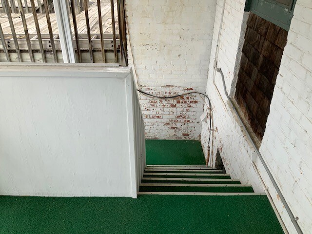 1523 N Cotner Blvd, Lincoln, NE à vendre - Photo du bâtiment - Image 2 de 24