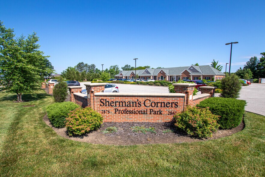 2875 Center Rd, Brunswick, OH à louer - Photo du bâtiment - Image 2 de 8