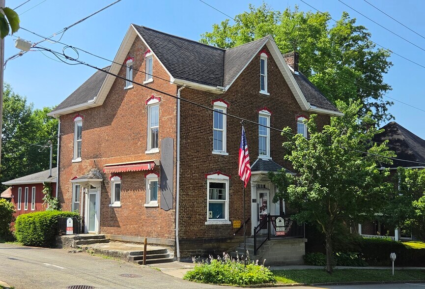 108 S Market St, Ligonier Township, PA for sale - Building Photo - Image 1 of 29