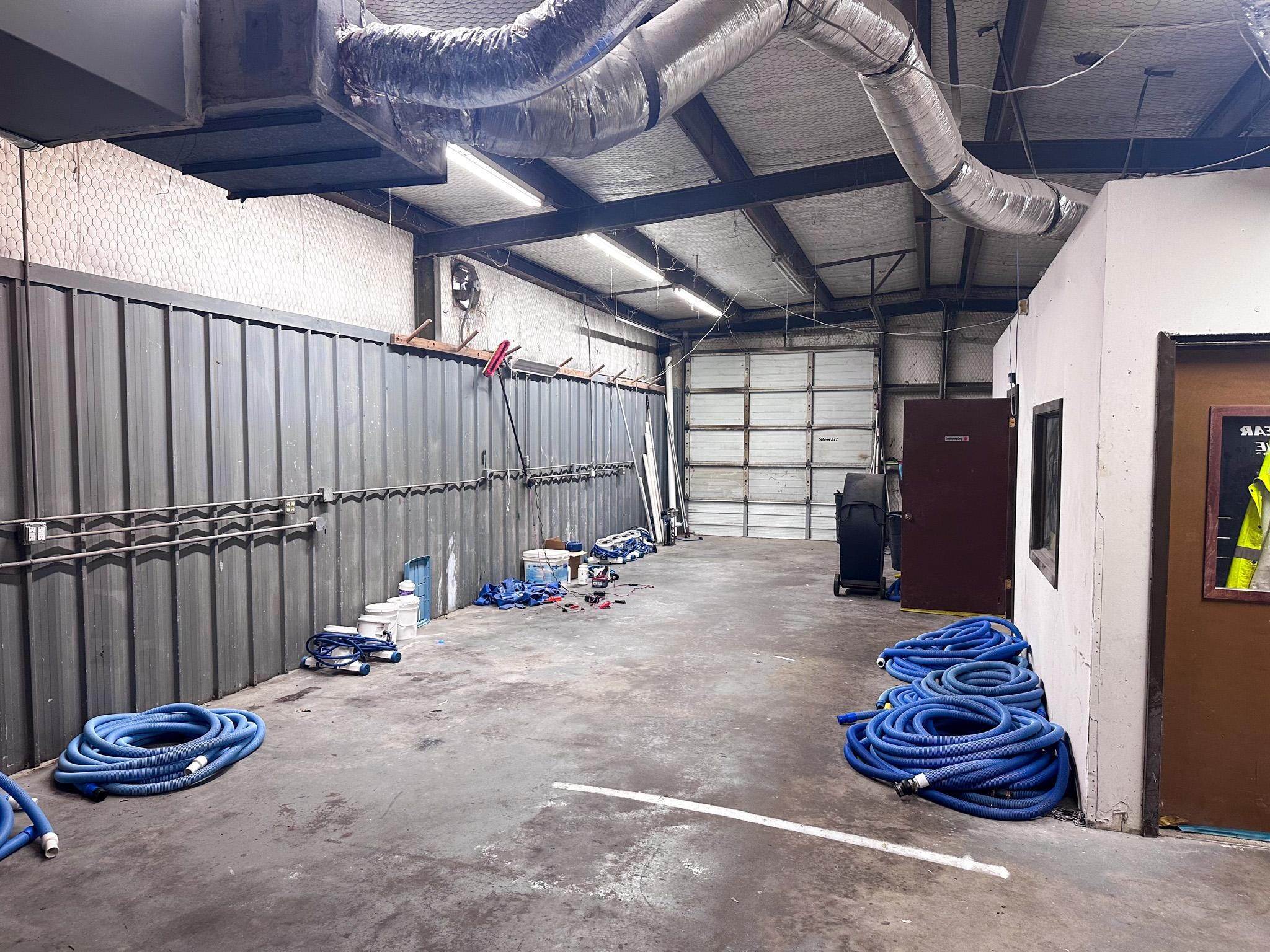 4910 Gordon Smith Dr, Rowlett, TX for lease Interior Photo- Image 1 of 3
