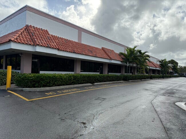More details for 4534-4598 N Hiatus Rd, Sunrise, FL - Industrial for Lease