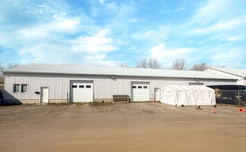 56 Canaan St, Strathroy-Caradoc, ON for lease Building Photo- Image 1 of 2
