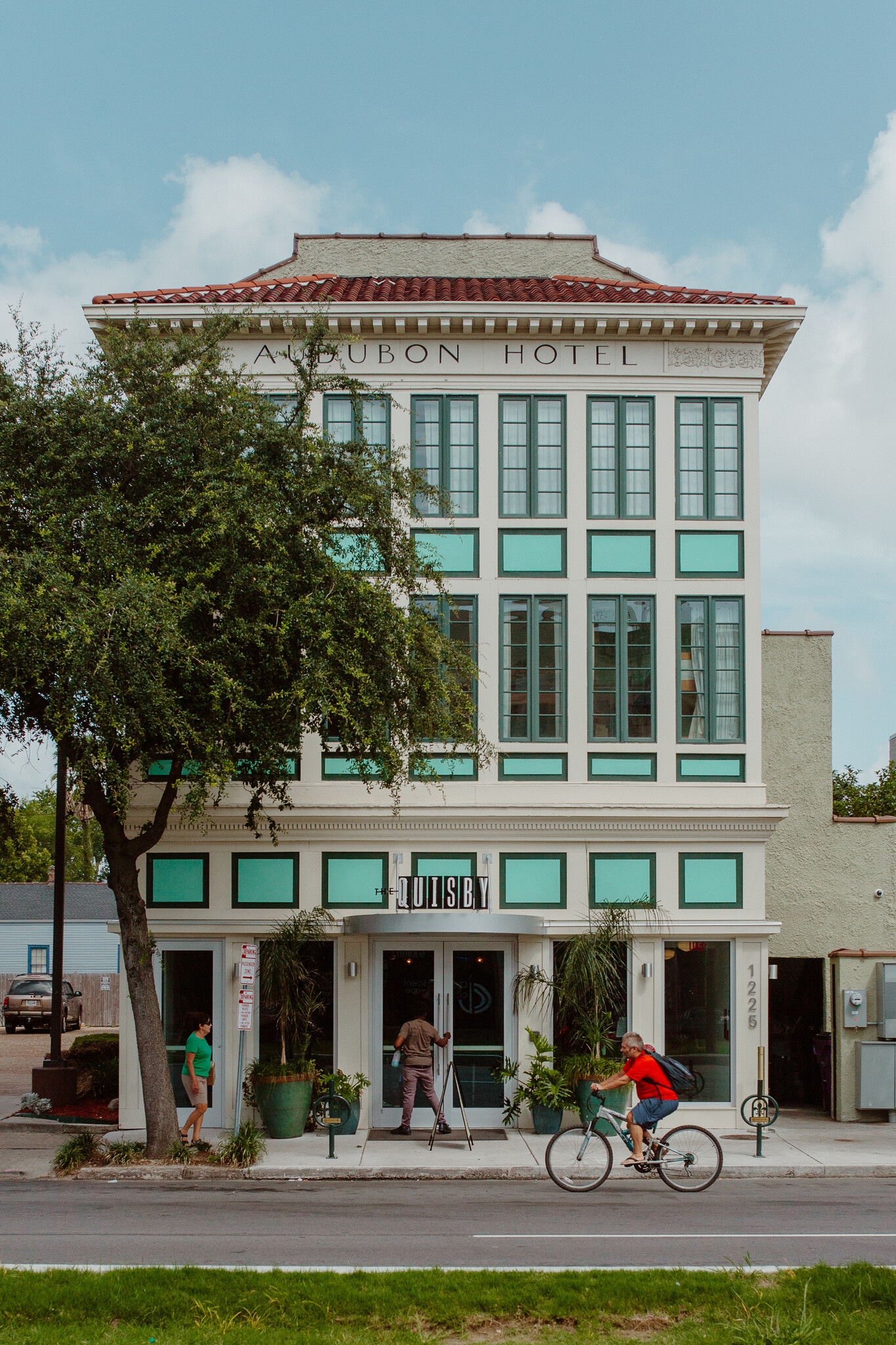 1225 St. Charles ave, New Orleans, LA for sale Primary Photo- Image 1 of 10